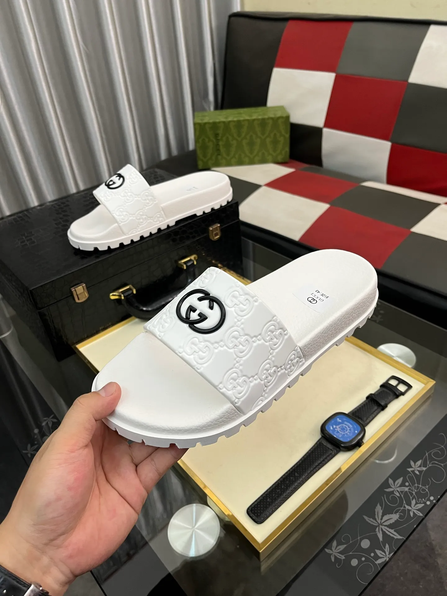 Men's men's shoes💰260⌚️⌚️ＧＵＣＣＩ.Gucci.Official website 1:1 popular slippers hot sale! Original original material 🩴 SIZE: 38-46 (45.46 non-refundable)